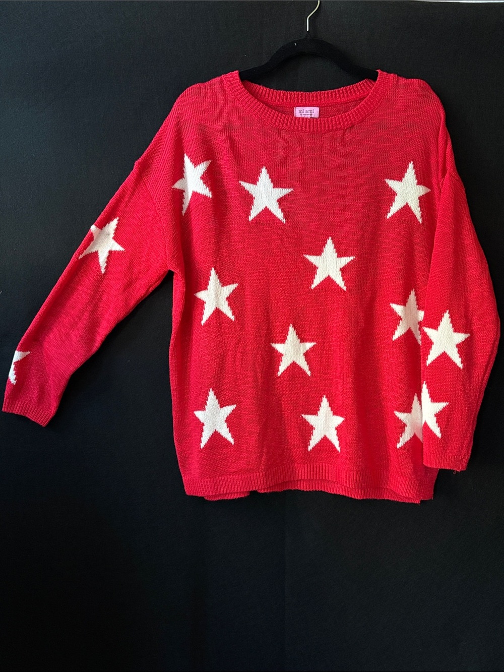 Mi Ami Red with White Stars Lightweight Summer Sweater XS can fit through Large